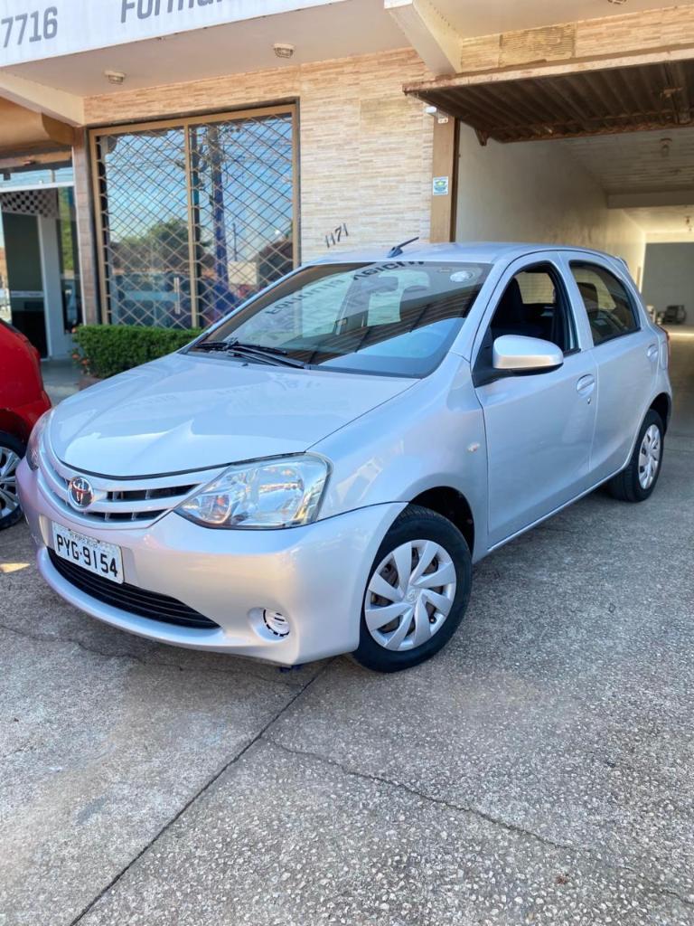 Toyota Etios 1.3 X 16V FLEX 4P MANUAL 2017