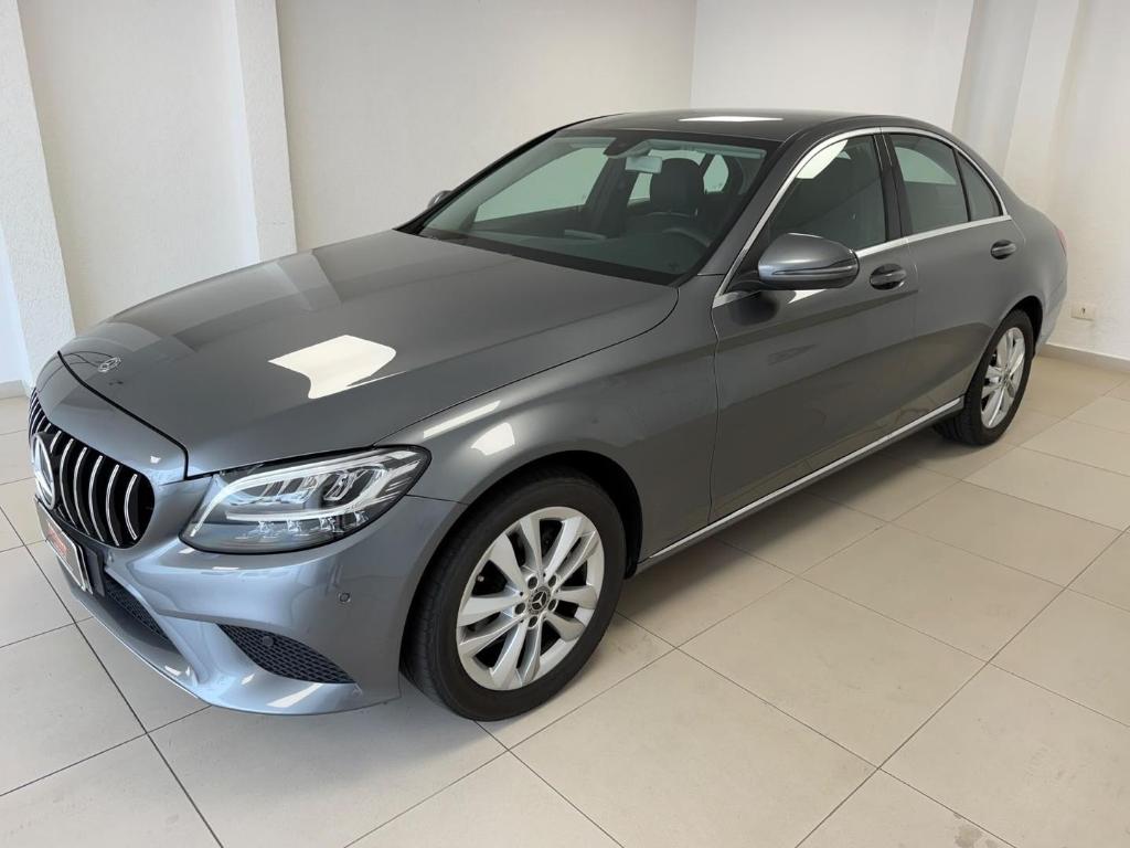 Mercedes-Benz C 180 TOURING 1.6 AT 2019