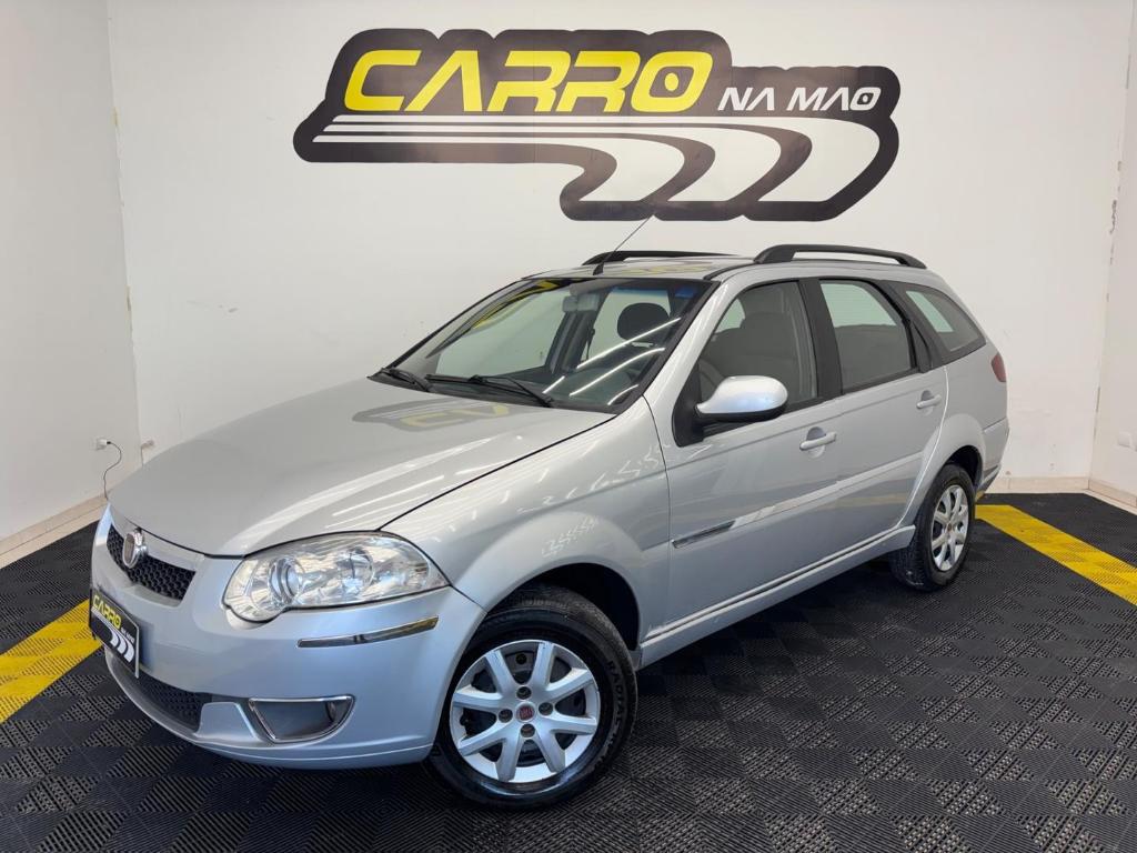 Fiat Weekend ATTRACTIVE 1.4 MT FLEX 2015