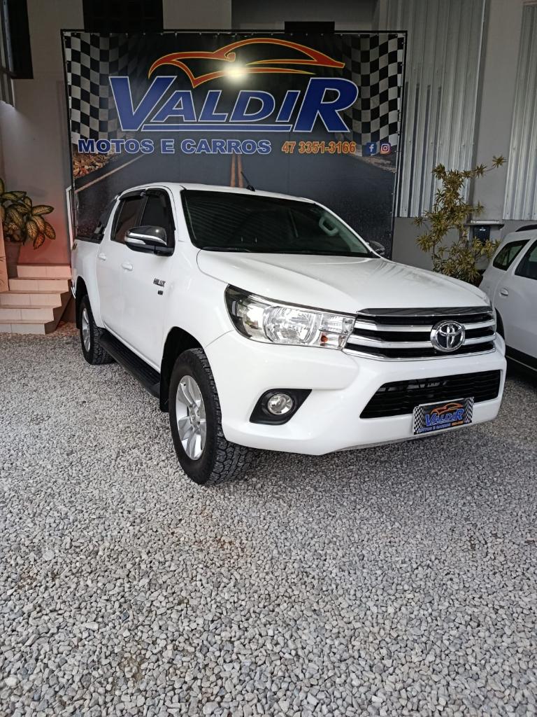 Toyota Hilux Hilux CD SRV 4x4 2.7 Flex 16V Aut. 2017