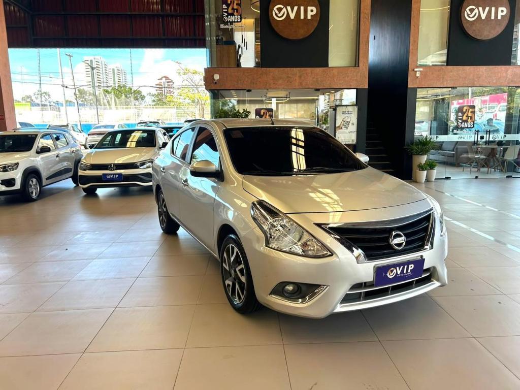 Nissan Versa VERSA SL 1.6 16V FlexStart 4p Mec. 2017