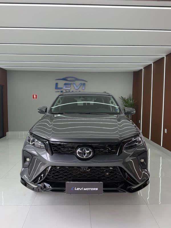 Toyota Sw4 Hilux SW4 SRX 4x4 2.8 TDI 16V Dies. Aut. 2022