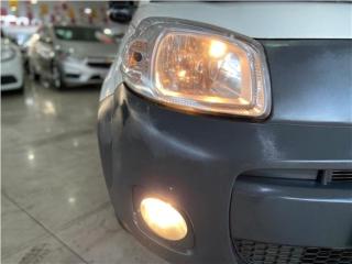 Foto do veículo Fiat Fiorino Furgão Work. Hard 1.4 Flex 8v 2p