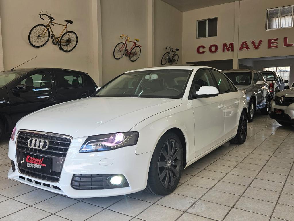 Audi A4 A4 2.0 16V TFSI 200/ 214cv Multitronic 2012