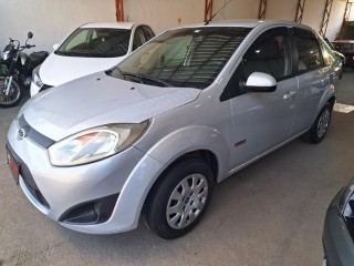 Foto do veículo Ford Fiesta 1.6 16v Se Sedan Flex