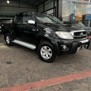 Foto do veículo Toyota Hilux 3.0 Tdi 4x2 Cd Srv