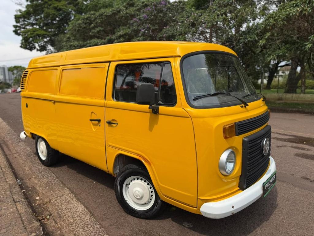 Volkswagen Kombi KOMBI ESCOLAR/50 ANOS 1.4 MI TOTAL FLEX 2012