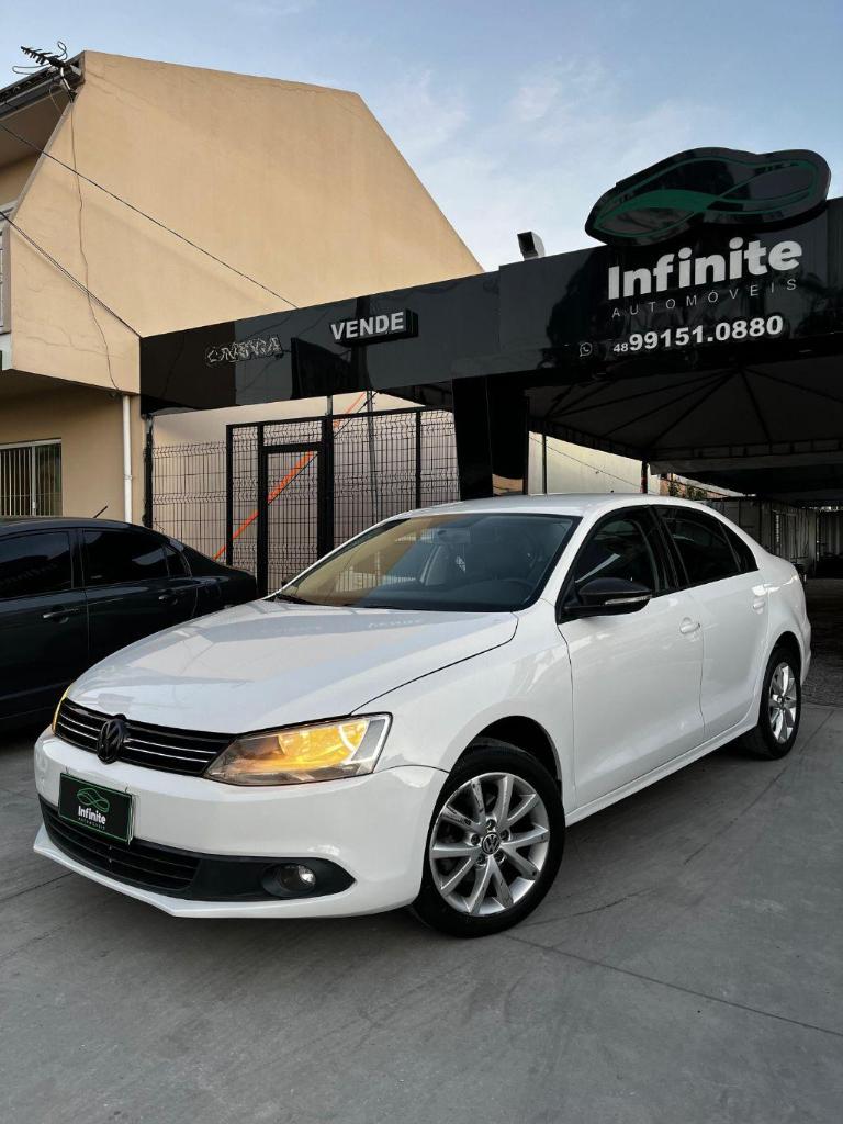 Volkswagen Jetta JETTA Comfortline  2.0 T.Flex 8V 4p Mec. 2012