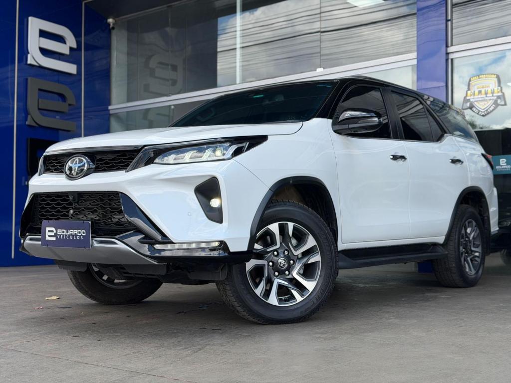 Toyota Hilux Sw4 Hilux SW4 Diamond 2.8 TB 4x4 Die. Aut. 2023