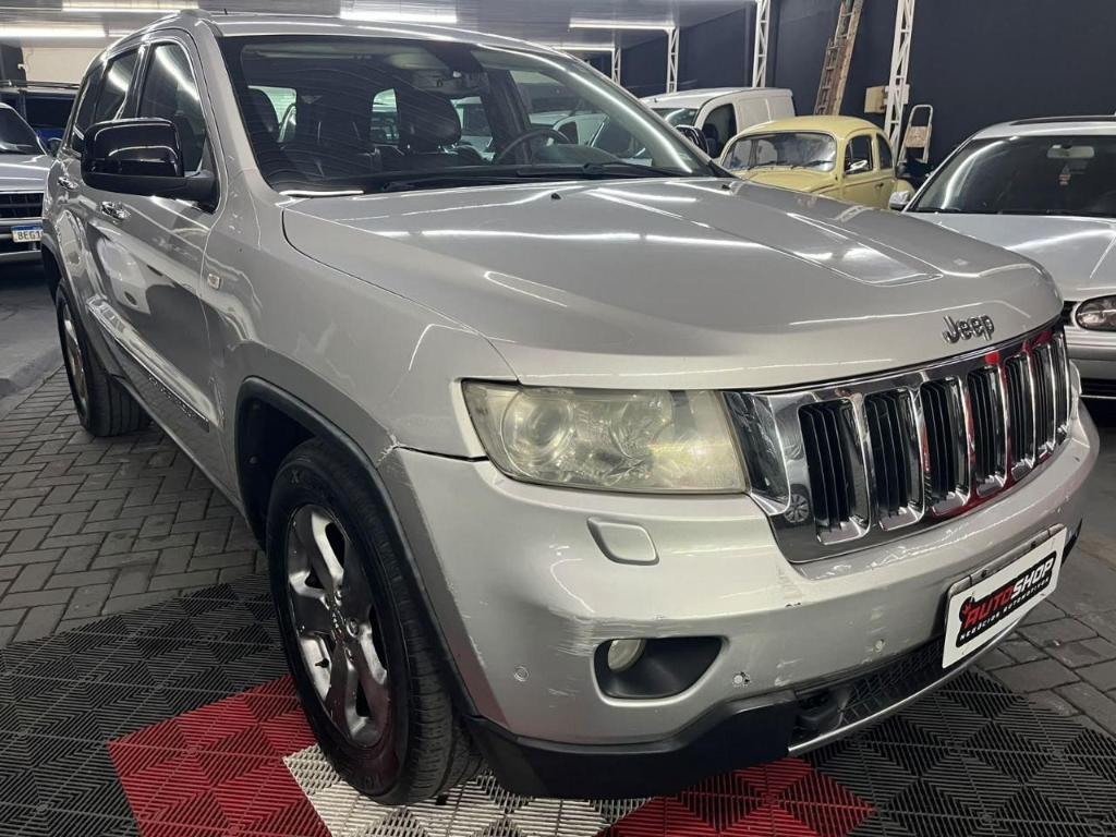 Jeep Cherokee Cherokee Limited 3.7 4x4 V6 12V Aut. 2011