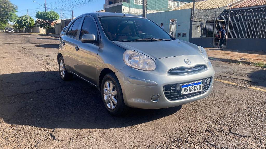Nissan March MARCH S 1.0 16V Flex Fuel 5p 2013