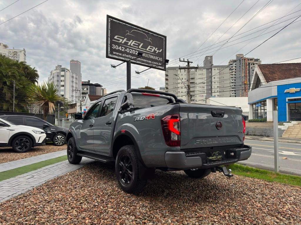 Nissan Frontier