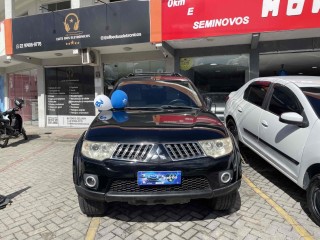 Foto do veículo Mitsubishi Pajero Dakar 3.2 4x4 T.i. Dies. 5p Aut.