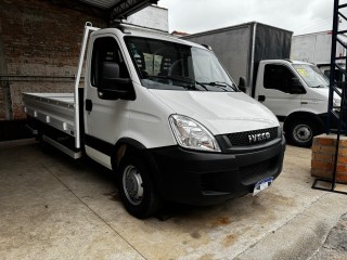 Foto do veículo Iveco Daily 3.0 35s14 Cs - 3750
