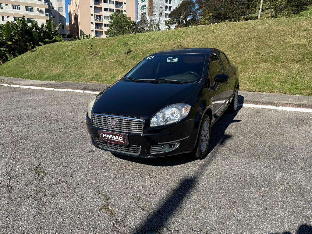 Fiat Linea LINEA ESSENCE Dualogic 1.8 Flex 16V 4p 2013