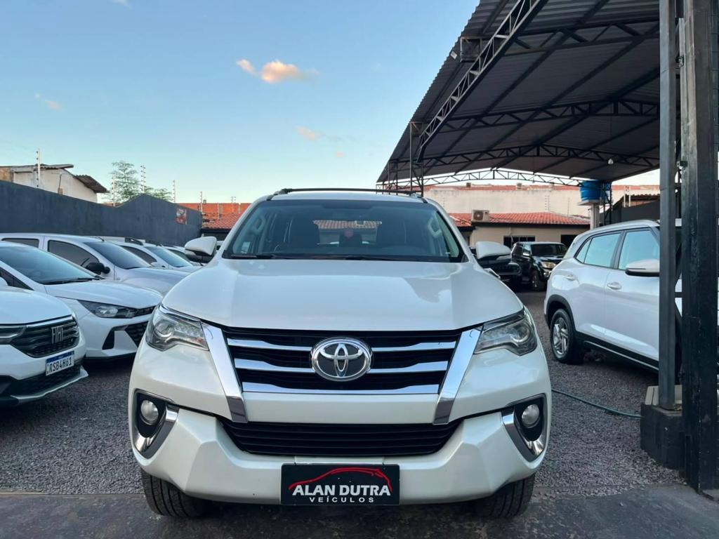 Toyota Hilux Sw4