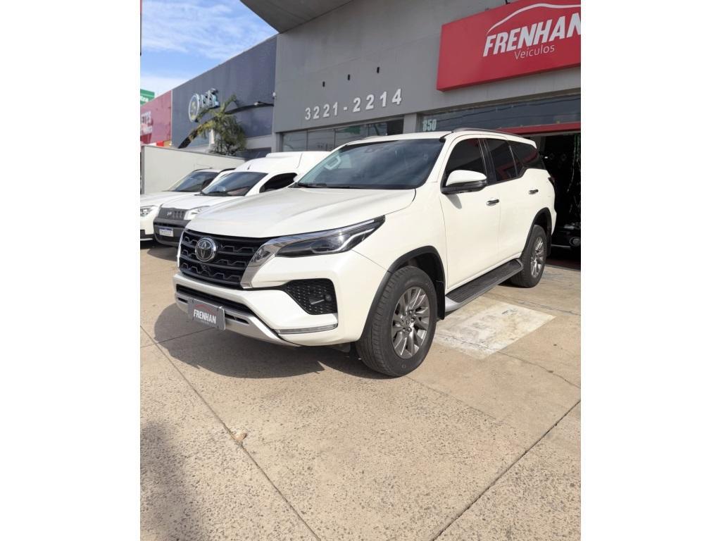 Toyota Hilux Sw4 2022