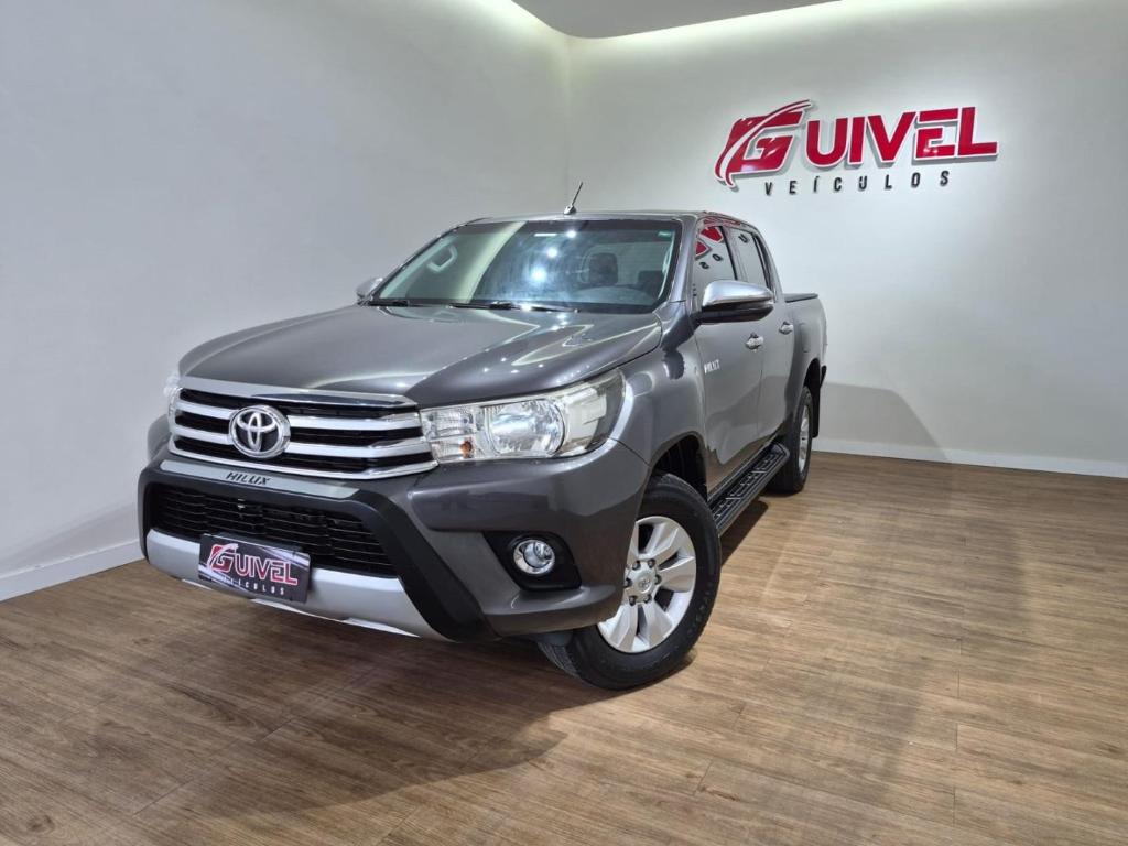Toyota Hilux CD SR 4X4 2.8 TDI DIESEL AUT. 2018