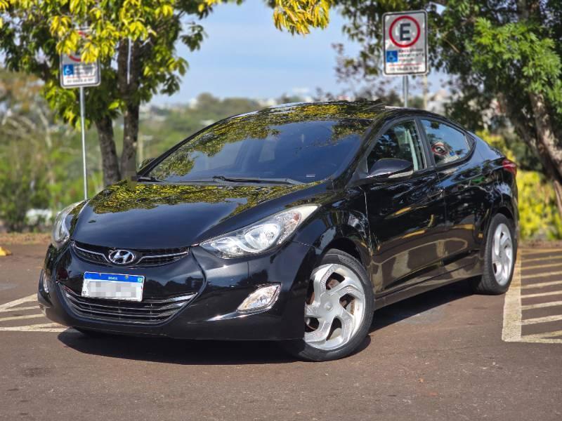 Hyundai Elantra 2012