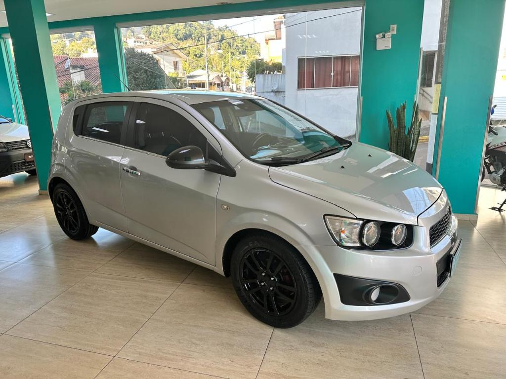 Chevrolet Sonic LTZ 1.6 AT FLEX 2014