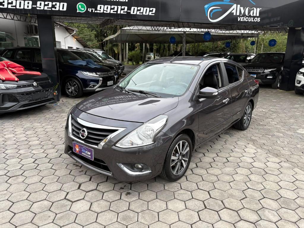 Nissan Versa