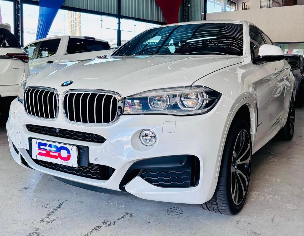 BMW X6 X6 M 4.4 4x4 V8 32V Bi-Turbo Aut. 2016