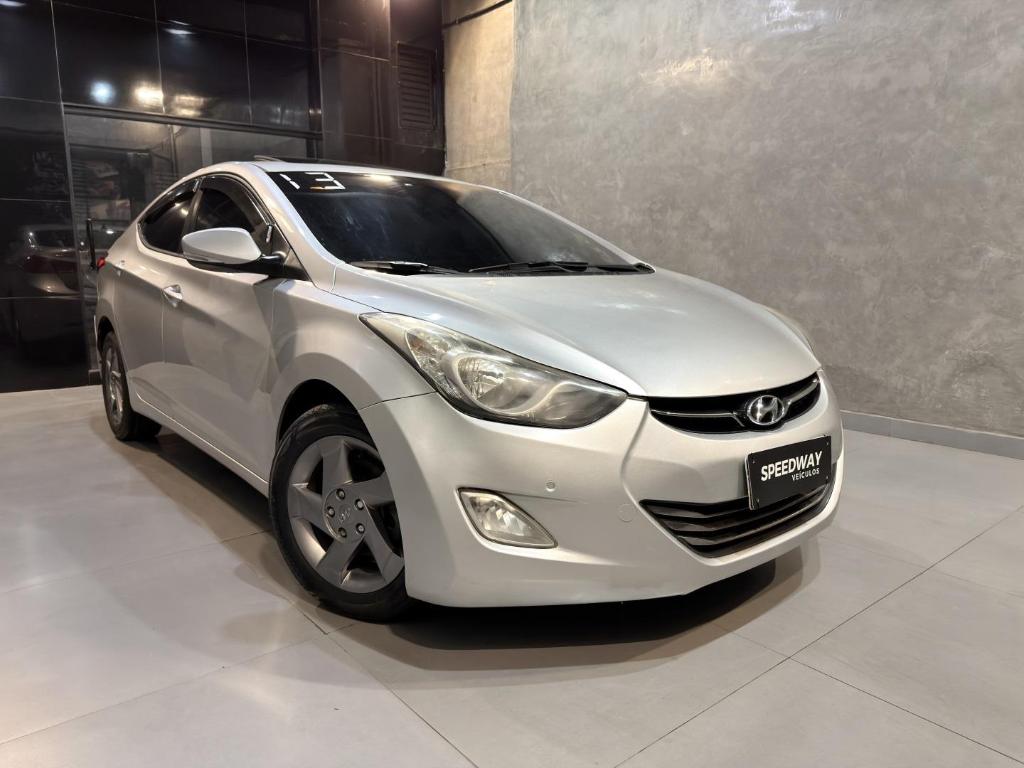 Hyundai Elantra GLS 1.8 16V AUT. 2013
