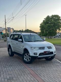 Foto do veículo Mitsubishi Pajero Dakar 3.2 4x4 T.i. Dies. 5p Aut.