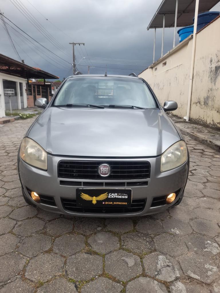 Fiat Strada 2012