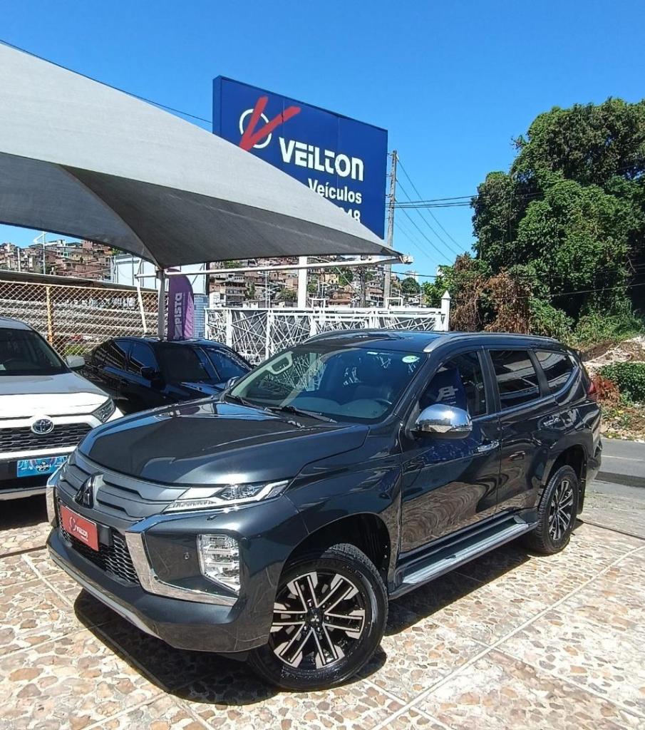 Mitsubishi Pajero 2022