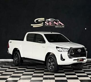 Foto do veículo Toyota Hilux 2.8 4x4 Cd 8v 4p Manual