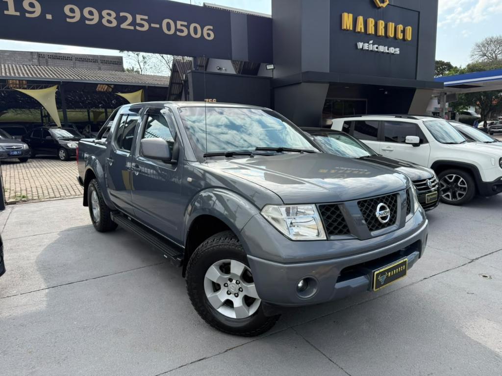Nissan Frontier XE CD 4X2 2.5 TB DIESEL 2012