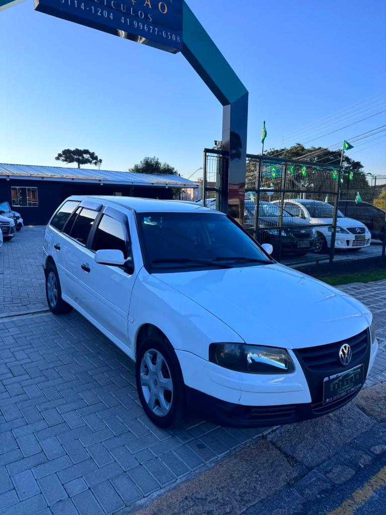 Volkswagen Voyage VOYAGE TREND 1.6 Mi Total Flex 8V 4p 2010
