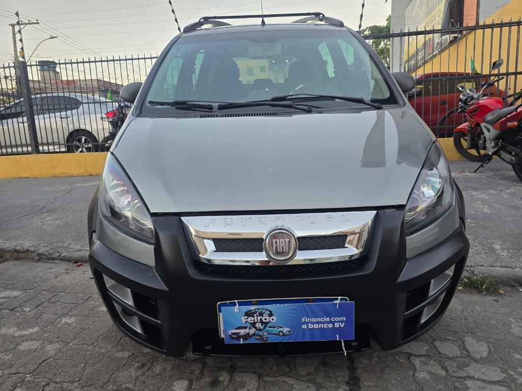 Fiat Idea ADVENTURE 1.8 16V DUAL FLEX 2013