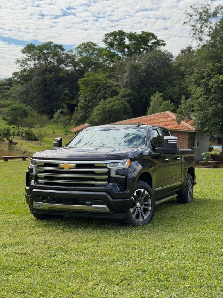 Chevrolet Silverado Silverado High Country 5.3 V8 AWD Aut. 2024