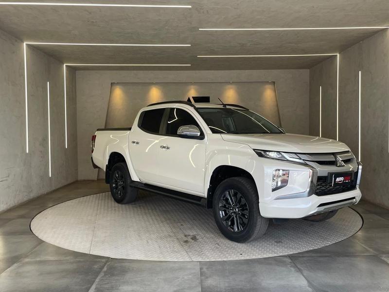 Mitsubishi L200 2.4 D Triton Sport Hpe Auto 4wd 2025
