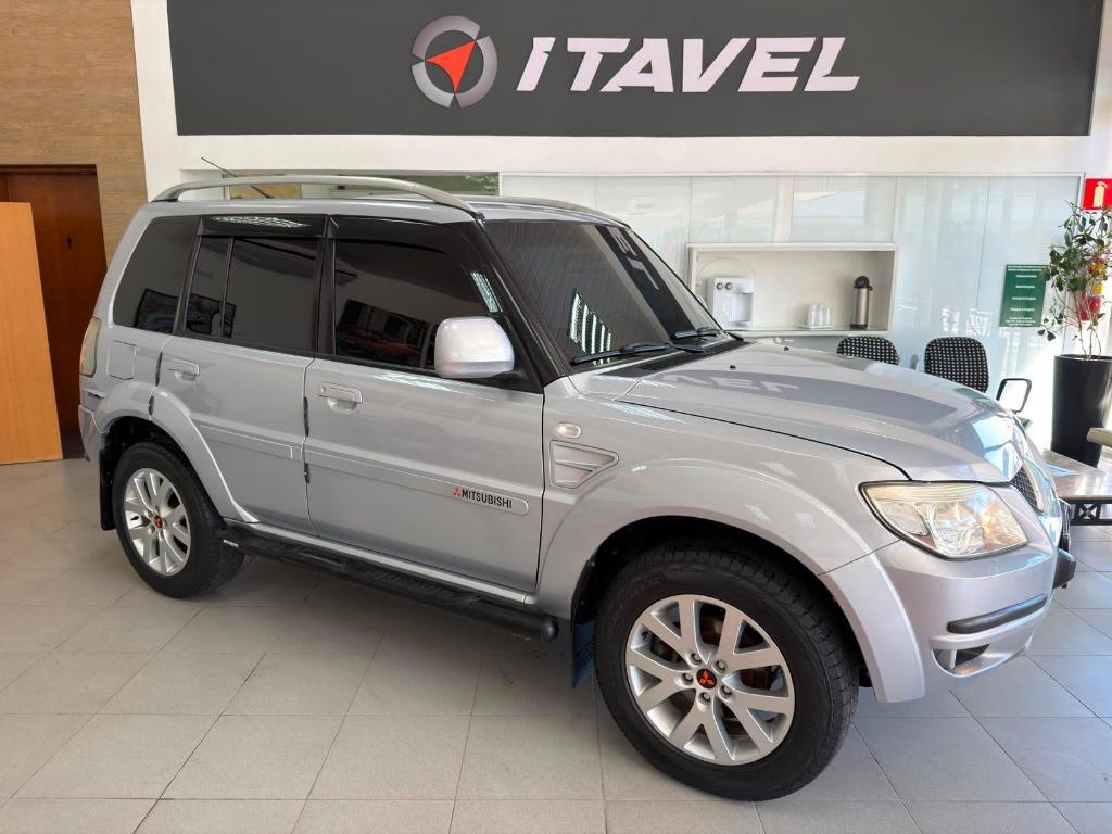 Mitsubishi Pajero Tr4 2.0l Flex Auto 4x2 - Automática