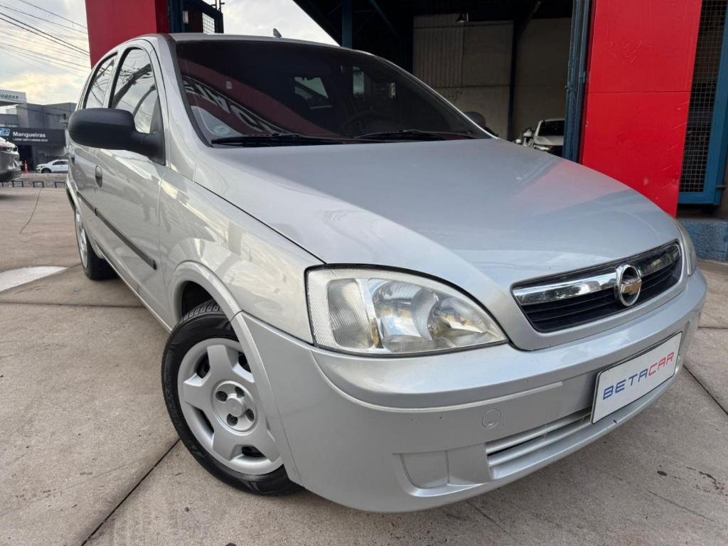 Chevrolet Corsa Corsa Hatchback 1.0 MPFI 8V 71cv 5p 2004