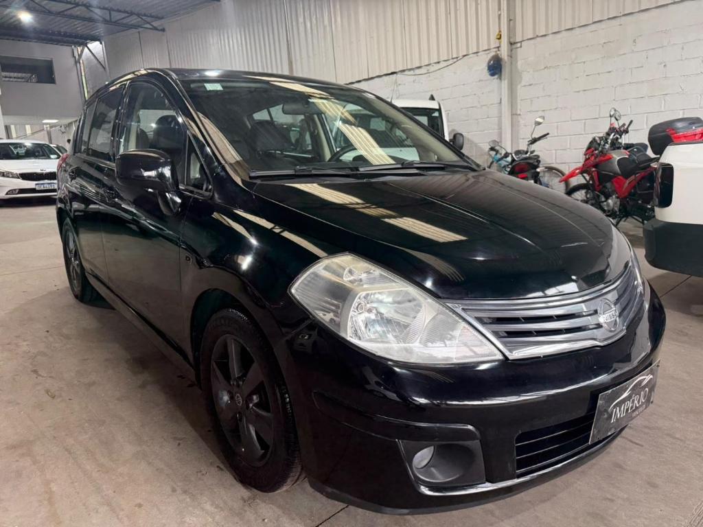 Nissan Tiida 1.8 SL 16V FLEX 4P AUTOMÁTICO 2012