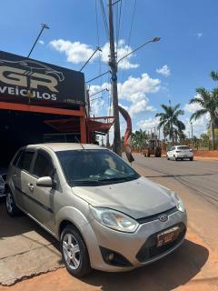 Foto do veículo Ford Fiesta 1.0 Rocam Flex