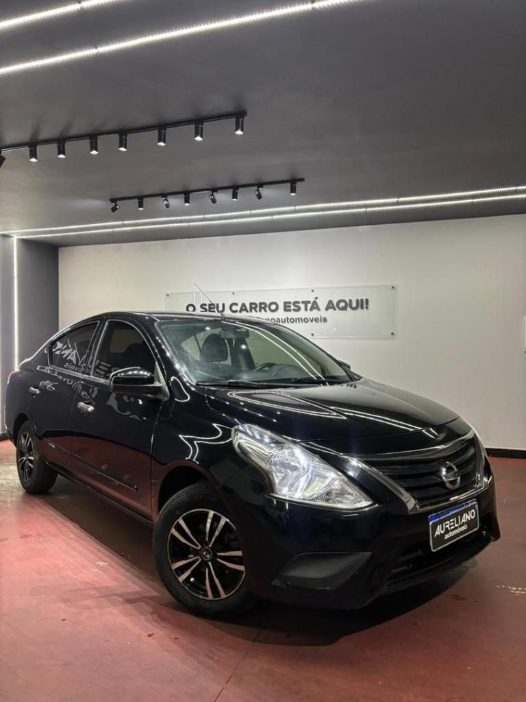 Nissan Versa