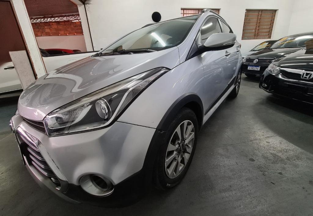 Hyundai Hb20X DIAMOND 1.6 AT FLEX 2016