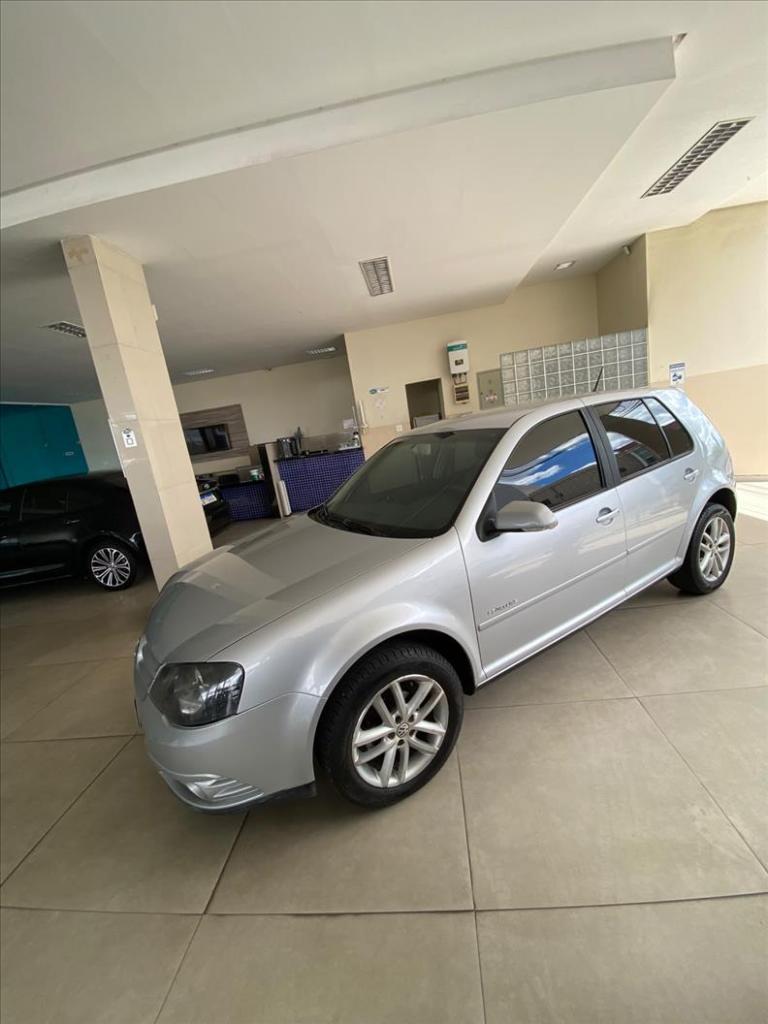 Volkswagen Golf 1.6 MI TOTAL FLEX 8V 4P 2010