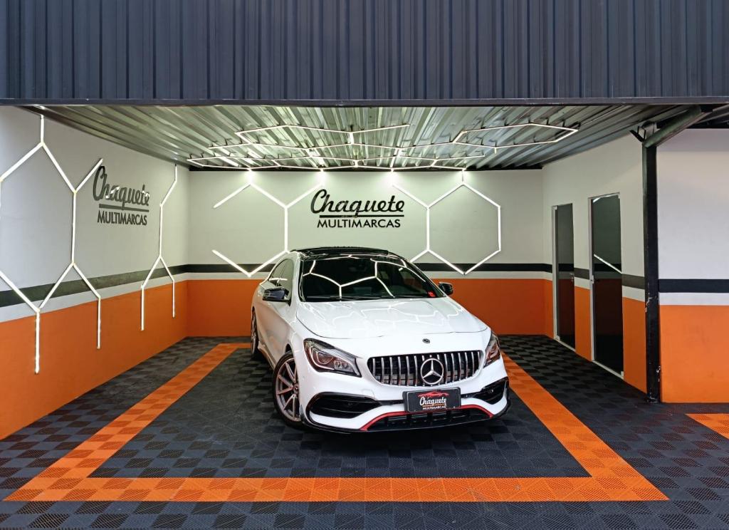 Mercedes-Benz Cla-250 SPORT 4MATIC 2.0 16V 211CV AUT. 2018
