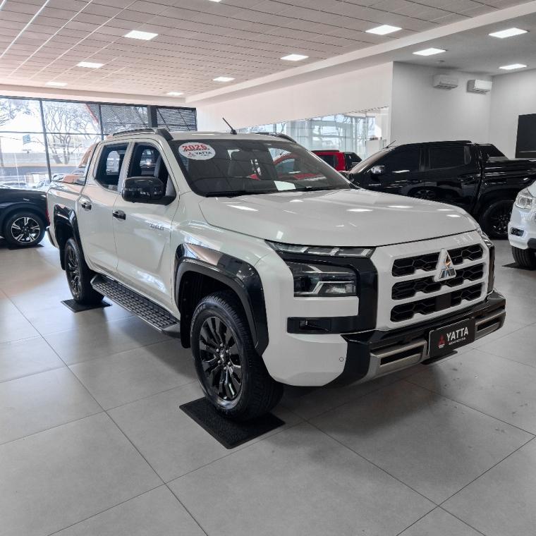 Mitsubishi Triton