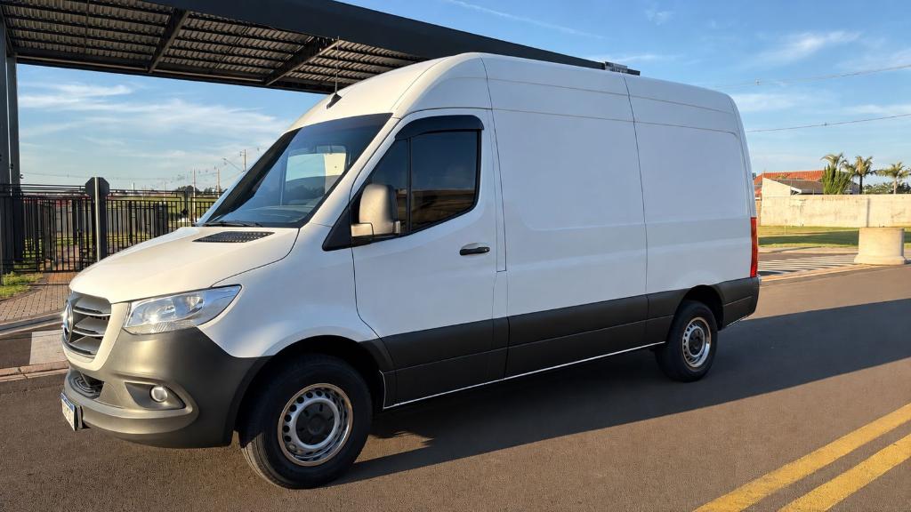 Mercedes-Benz Sprinter 2.0 Cdi 315 Street Chassi Longo 2023