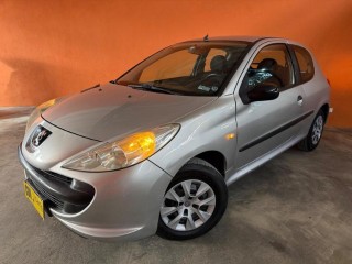 Foto do veículo Peugeot 207 1.4 Flex X-line