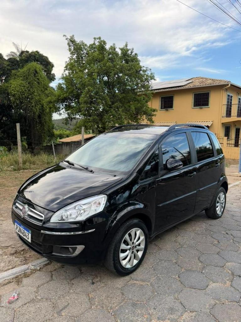 Fiat Idea IDEA ATTRACTIVE 1.4 FIRE FLEX 8V 5P 2015