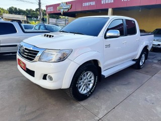 Foto do veículo Toyota Hilux 3.0 Tdi Cd Srv Auto 4wd