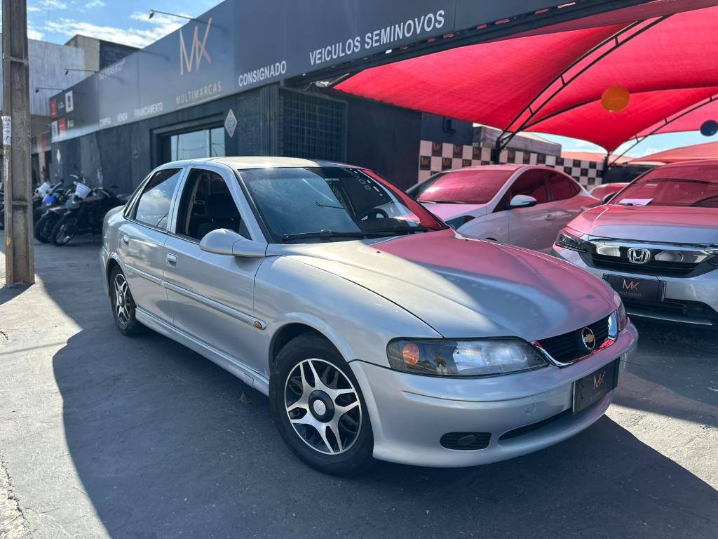 Chevrolet Vectra GL 2.2 MPFI MILENIUM 2001